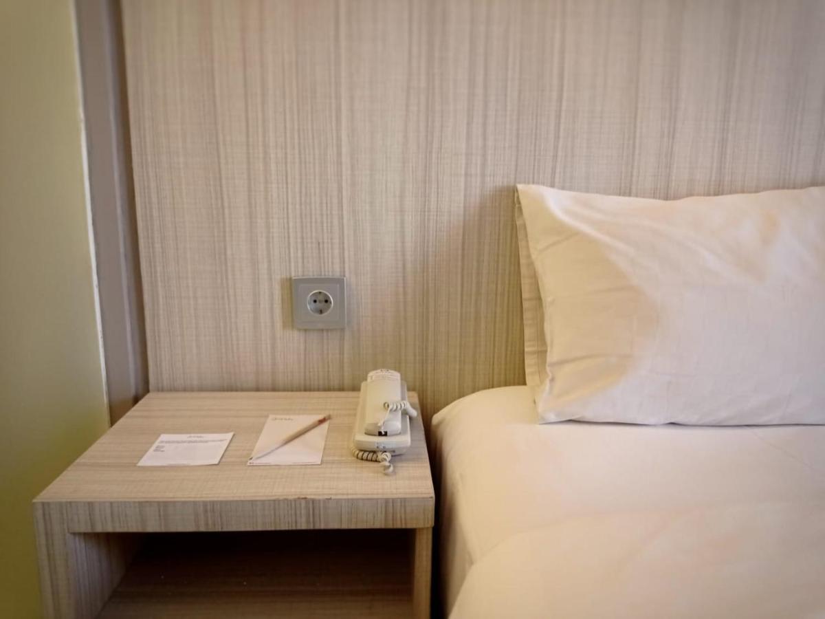 Grand Kolopaking Hotel Kebumen Esterno foto