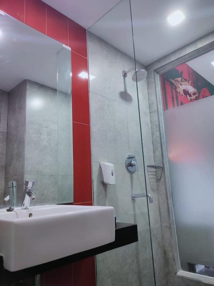 Grand Kolopaking Hotel Kebumen Esterno foto