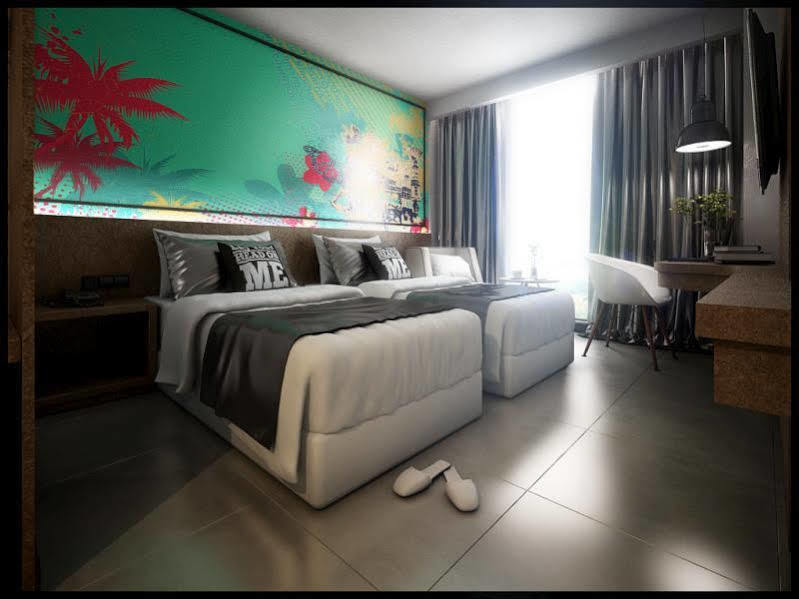 Grand Kolopaking Hotel Kebumen Esterno foto