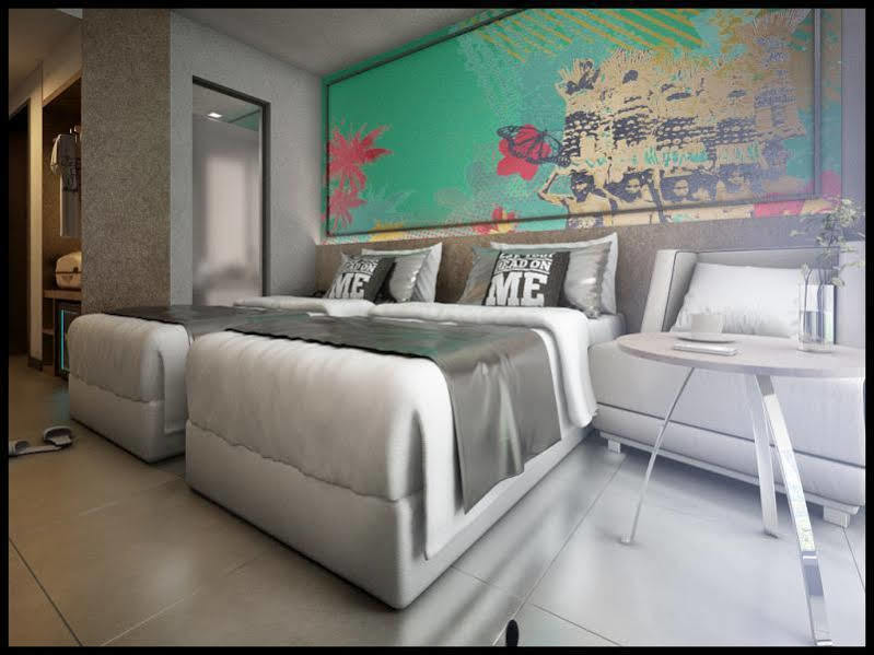 Grand Kolopaking Hotel Kebumen Esterno foto